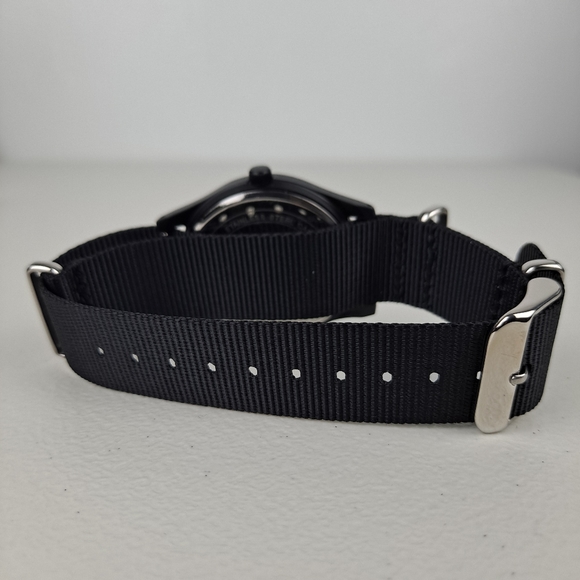 Watch Nylon Strap Sport Outdoor - Picture 4 of 5
